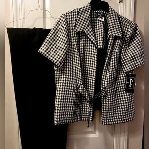 Black and White Houndstooth Blazer with Black Pants / Free Utem Included